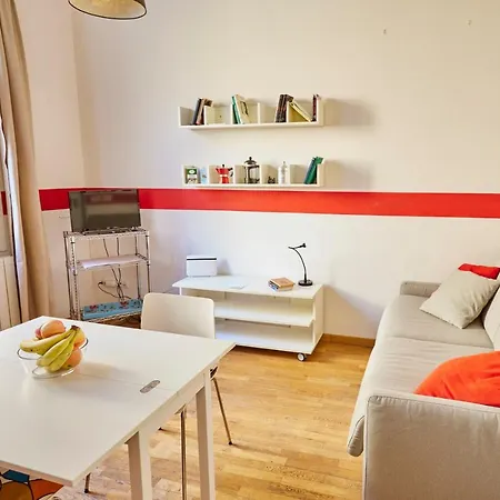 Silent And Cosy Apartment Free Netflix And Disney Plus Bologna Exterior photo